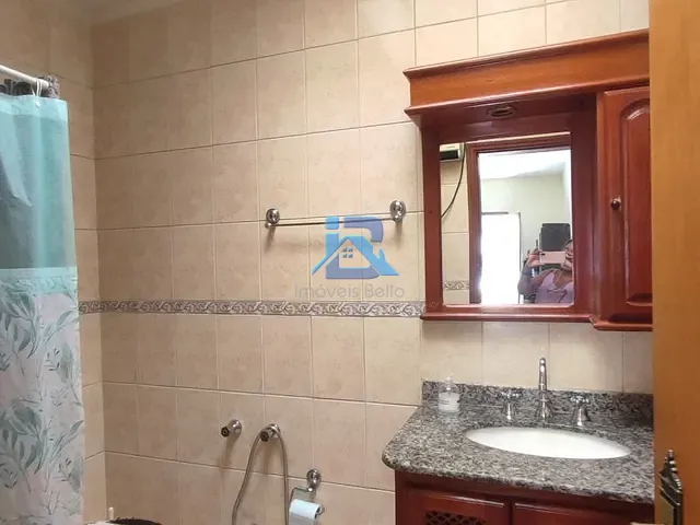 Casa com 161m² 4 quartos e 4 banheiros, à venda, no bairro Vila Santa Cruz em Itatiba