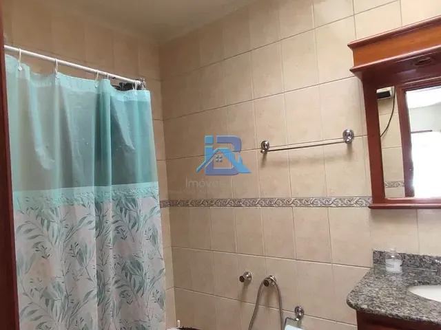 Casa com 161m² 4 quartos e 4 banheiros, à venda, no bairro Vila Santa Cruz em Itatiba