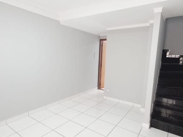 Casa 2 quartos e 1 banheiro, à venda, no bairro Jardim Novo Campos Elíseos em Campinas