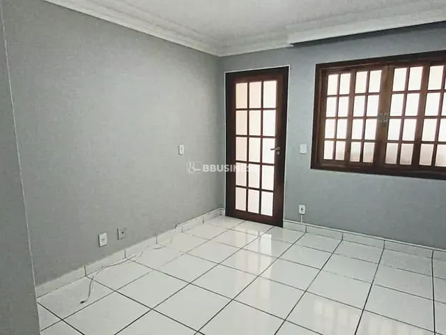 Casa 2 quartos e 1 banheiro, à venda, no bairro Jardim Novo Campos Elíseos em Campinas