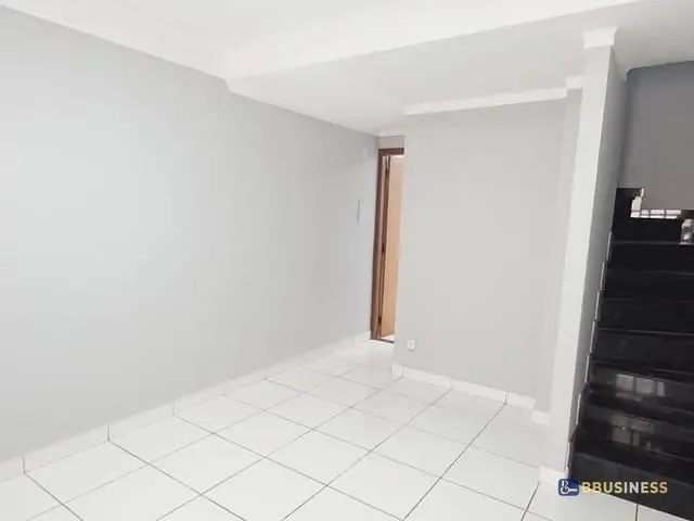 Casa 2 quartos e 1 banheiro, à venda, no bairro Jardim Novo Campos Elíseos em Campinas