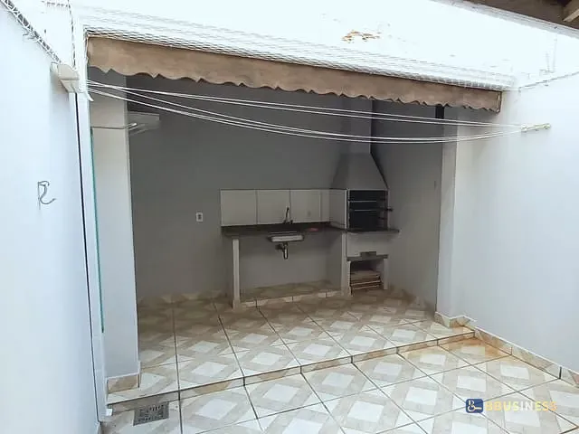 Casa 2 quartos e 1 banheiro, à venda, no bairro Jardim Novo Campos Elíseos em Campinas