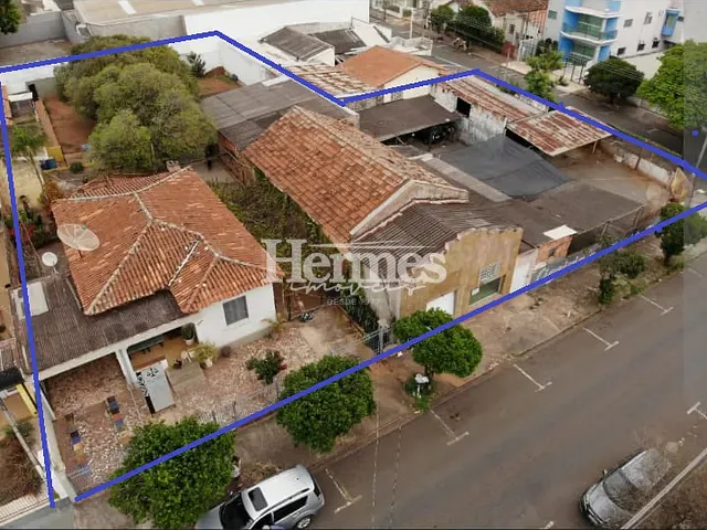Terreno com 1500m², à venda, no bairro Centro em Cosmópolis
