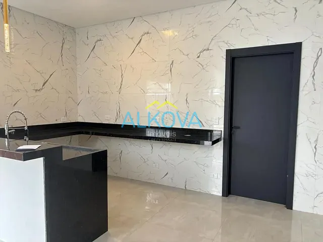 Casa com 272m² 3 quartos e 3 banheiros, à venda, no bairro Loteamento Floresta em São José dos Campos