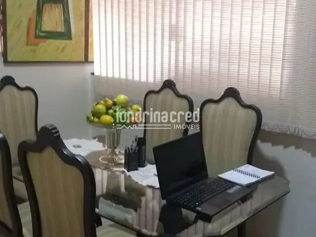 Casa com 200m² 3 quartos e 2 banheiros, à venda, no bairro Espanha em Londrina