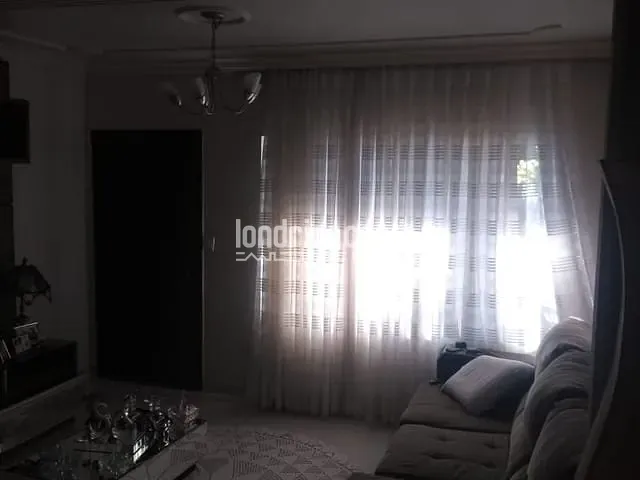 Casa com 200m² 3 quartos e 2 banheiros, à venda, no bairro Espanha em Londrina