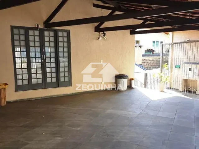 Casa com 183m² 2 quartos e 2 banheiros, à venda, no bairro Bela Vista em Osasco