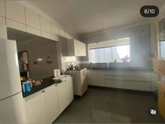 Casa 4 quartos e 3 banheiros, à venda, no bairro Vila Manoel Ferreira em Campinas