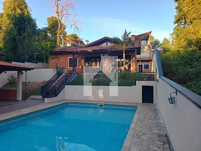 Casa 3 quartos e 2 banheiros, à venda, no bairro Pau Arcado em Campo Limpo Paulista