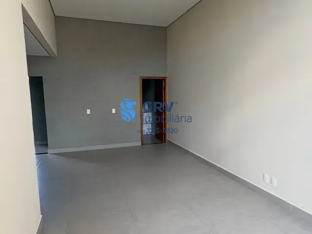Casa com 150m² 3 quartos e 2 banheiros, à venda, no bairro Jardim Pérola em Londrina