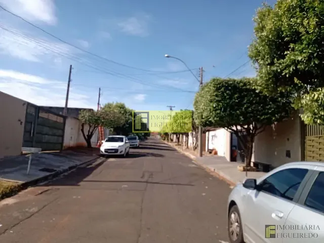 Casa com 200m² 2 quartos e 1 banheiro, à venda, no bairro Jardim Arroyo em São José do Rio Preto