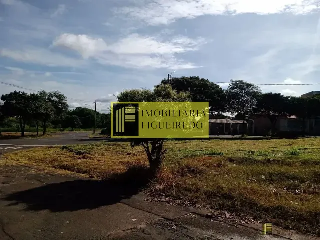 Casa com 200m² 2 quartos e 1 banheiro, à venda, no bairro Jardim Arroyo em São José do Rio Preto