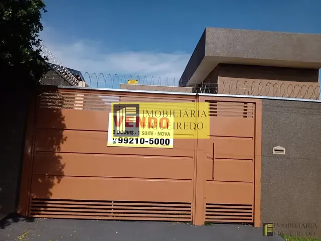 Casa com 200m² 2 quartos e 1 banheiro, à venda, no bairro Jardim Arroyo em São José do Rio Preto