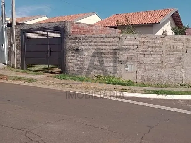 Casa com 170m² 2 quartos e 1 banheiro, à venda, no bairro Residencial Van Den Broek em Holambra