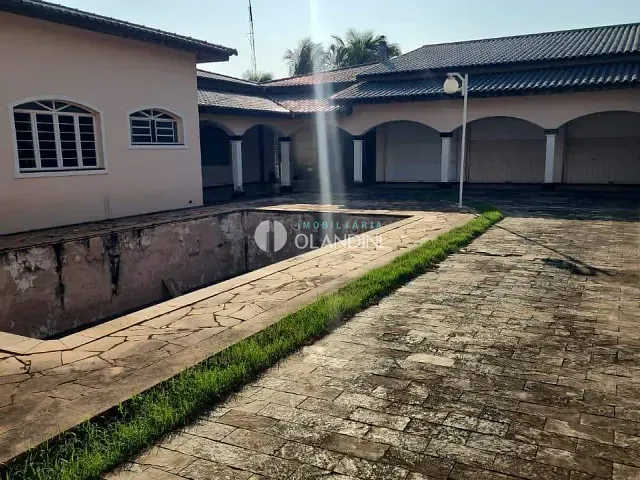 Casa com 702m² 3 quartos e 2 banheiros, à venda, no bairro Jardim Rezek I em Artur Nogueira