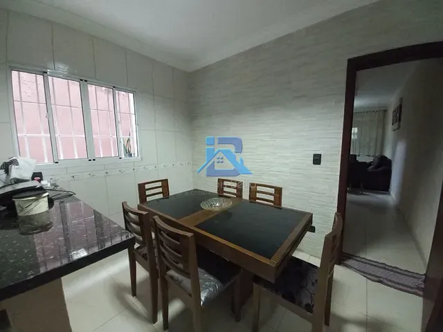 Casa com 125m² 3 quartos e 2 banheiros, à venda, no bairro Parque São Vicente em Itatiba