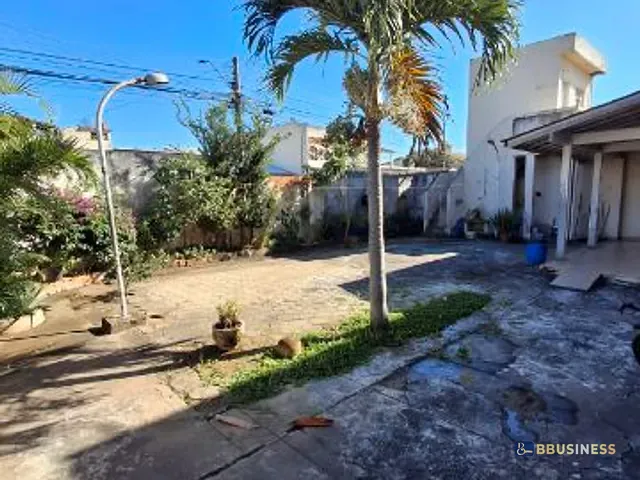 Casa com 460m² 4 quartos e 5 banheiros, à venda, no bairro Parque Turf Club em Campos dos Goytacazes