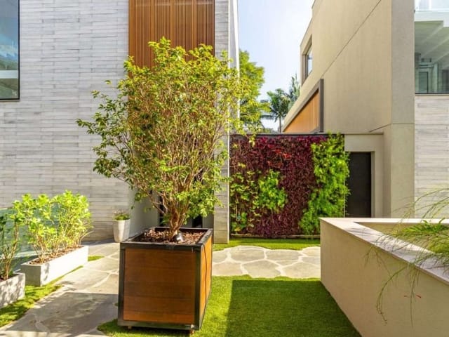 Casa com 869m² 5 quartos e 6 banheiros, à venda, no bairro Campo Belo em São Paulo