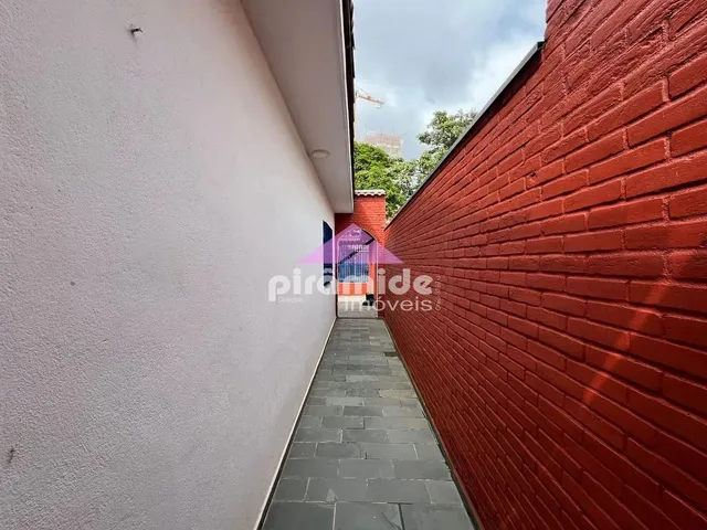 Casa com 141m² 2 quartos e 1 banheiro, à venda, no bairro Jardim Margareth em São José Dos Campos