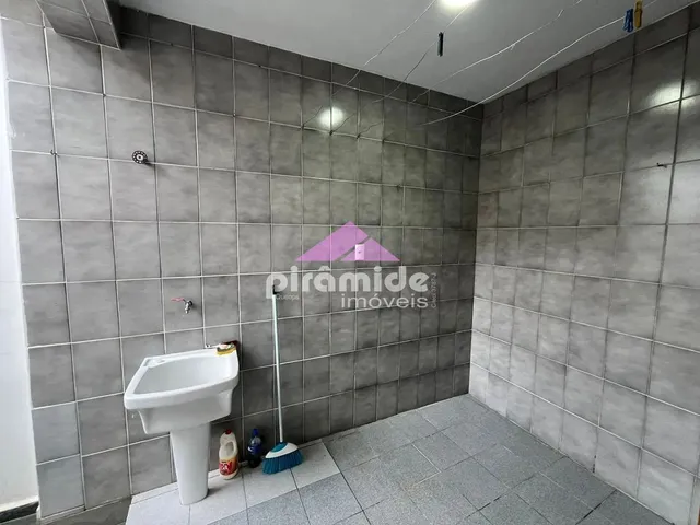 Casa com 141m² 2 quartos e 1 banheiro, à venda, no bairro Jardim Margareth em São José Dos Campos