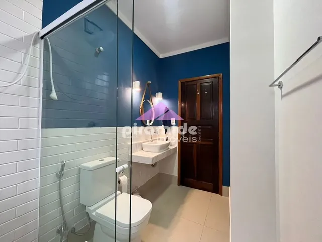 Casa com 141m² 2 quartos e 1 banheiro, à venda, no bairro Jardim Margareth em São José Dos Campos
