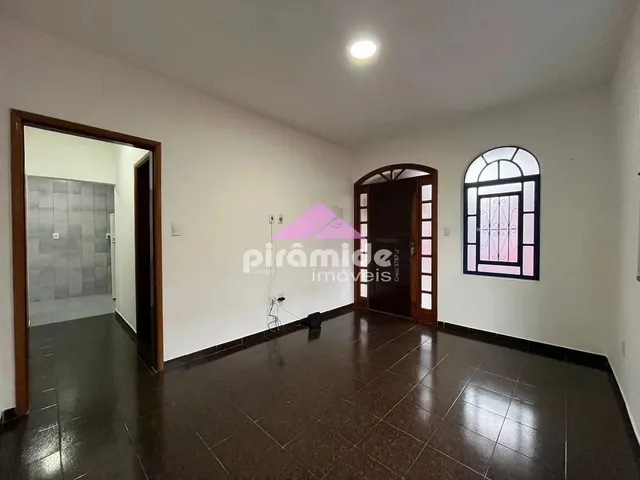 Casa com 141m² 2 quartos e 1 banheiro, à venda, no bairro Jardim Margareth em São José Dos Campos