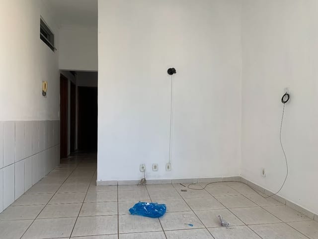 Foto do Casa - Casa com 3 dormitórios para alugar, 50 m² por R$ 850,00/mês - Estados Unidos - Uberaba/MG | ZUCATO IMOBILIARIA LTDA