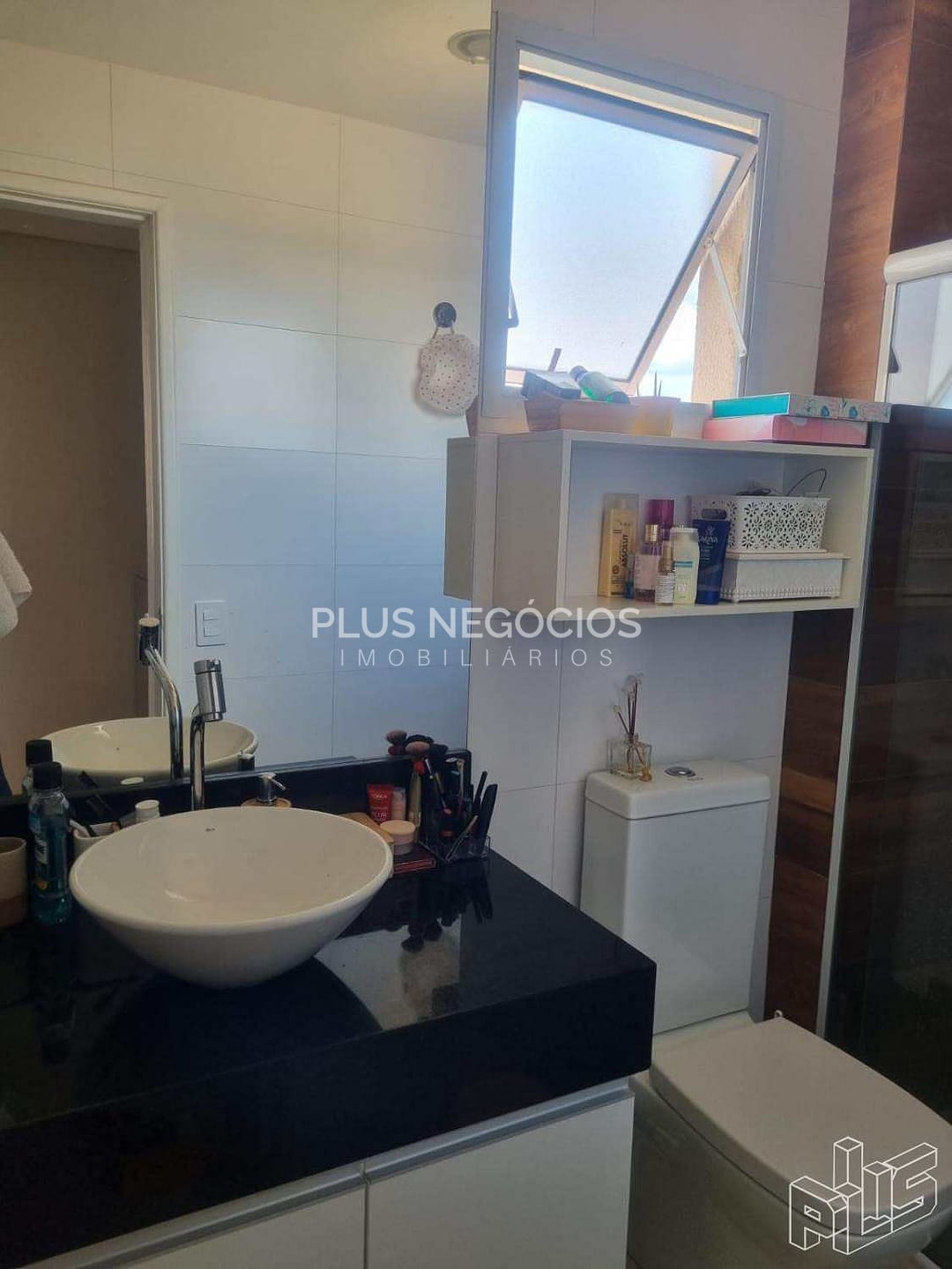Casa à venda com 3 quartos, 10m² - Foto 18