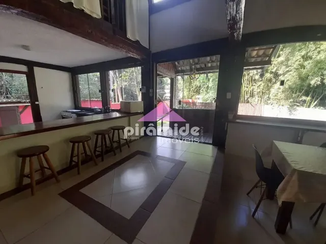 Casa com 878m² 4 quartos e 3 banheiros, à venda, no bairro Maresias em São Sebastião