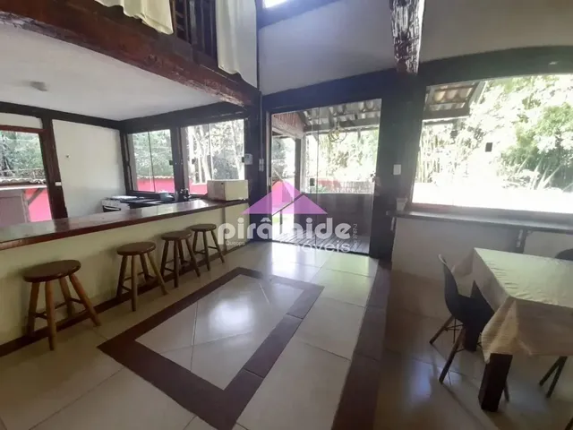 Casa com 878m² 4 quartos e 3 banheiros, à venda, no bairro Maresias em São Sebastião