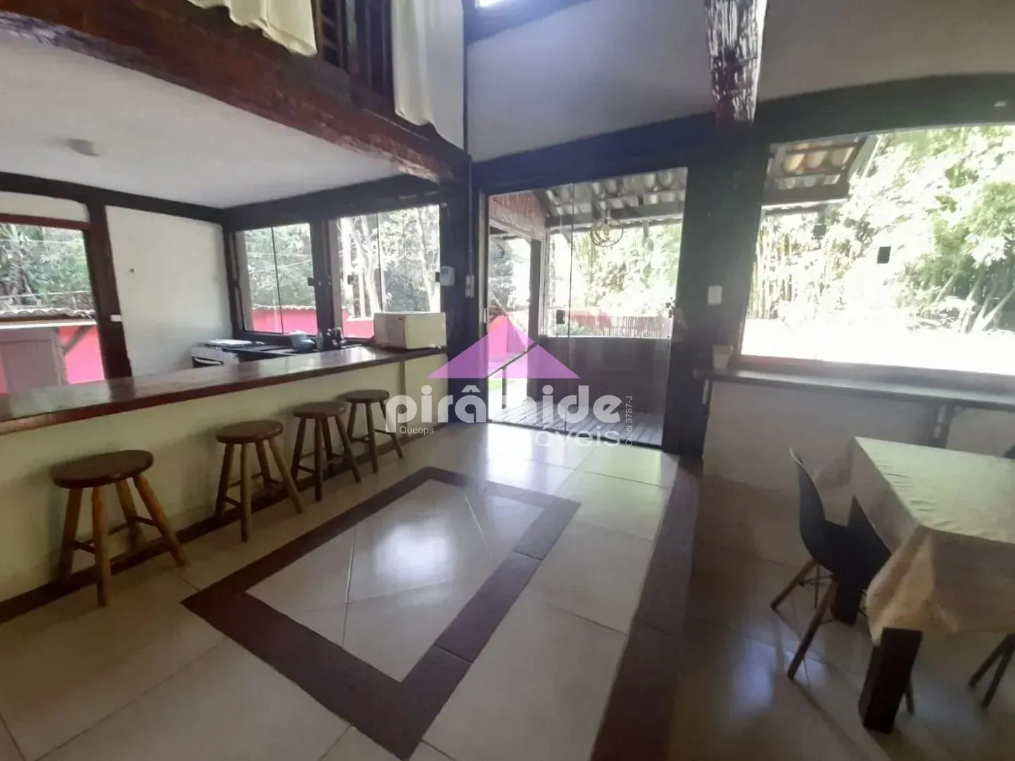 Casa, 4 quartos, 200 m² - Foto 13