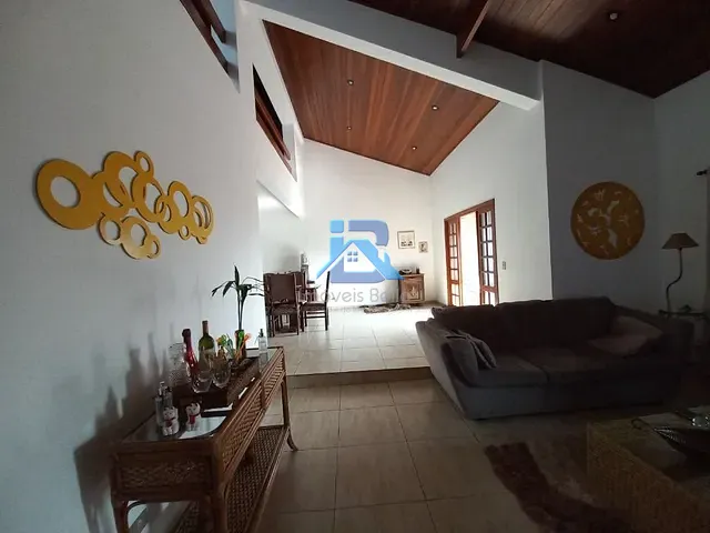 Casa com 250m² 3 quartos e 2 banheiros, à venda, no bairro Jardim Salessi em Itatiba