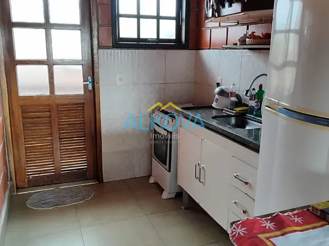 Casa com 65m² 2 quartos e 1 banheiro, à venda, no bairro Martim de Sá em Caraguatatuba