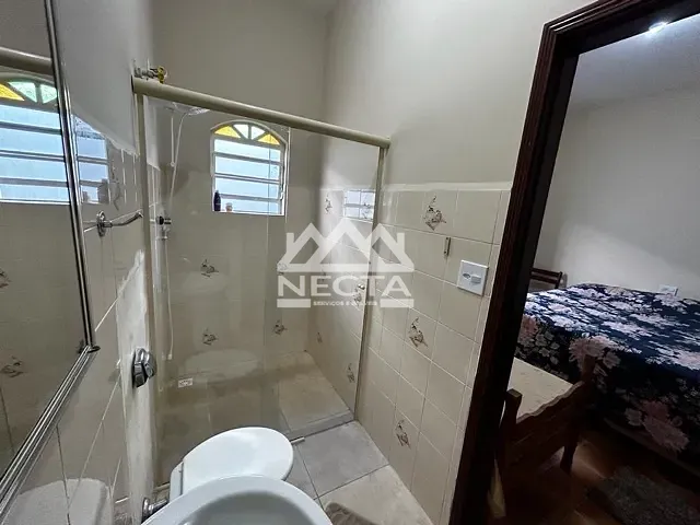 Casa com 360m² 4 quartos e 5 banheiros, à venda, no bairro Jardim Britânia em Caraguatatuba