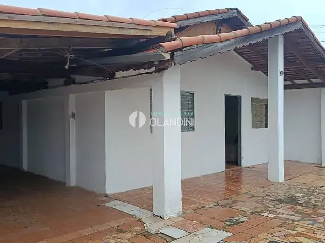 Casa com 303m² 3 quartos e 1 banheiro, à venda, no bairro Parque das Paineiras em Artur Nogueira