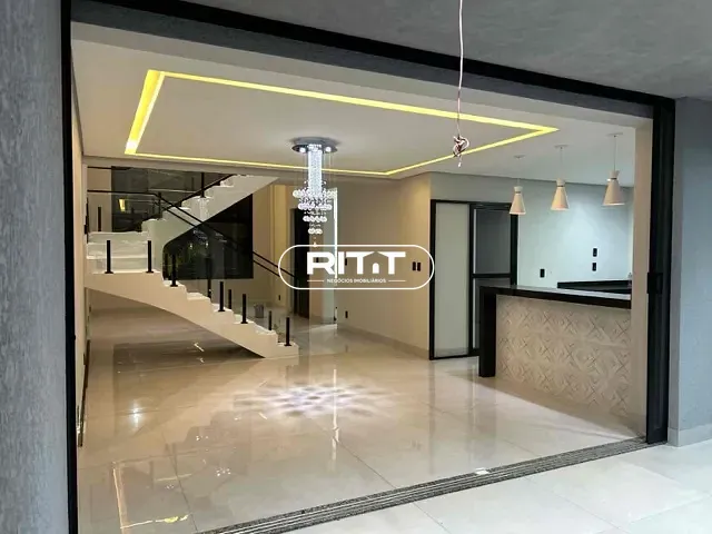 Casa com 260m² 4 quartos e 4 banheiros, à venda, no bairro Parque Ortolândia em Hortolândia