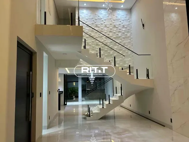 Casa com 260m² 4 quartos e 4 banheiros, à venda, no bairro Parque Ortolândia em Hortolândia