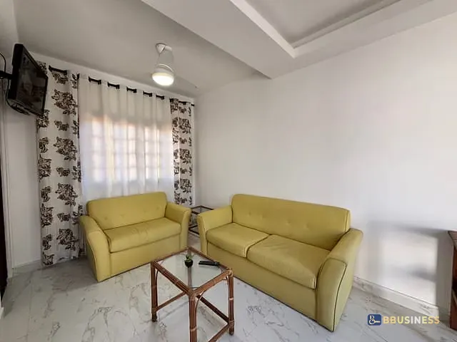 Casa 2 quartos e 3 banheiros, à venda, no bairro Centro em Bertioga