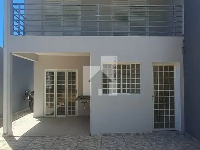 Casa com 175m² 3 quartos e 2 banheiros, à venda, no bairro Loteamento Serra dos Cristais em Várzea Paulista