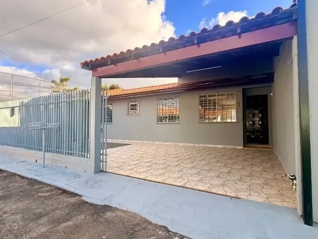 Casa com 114m² 3 quartos e 1 banheiro, para alugar, no bairro Santa Felicidade em Curitiba