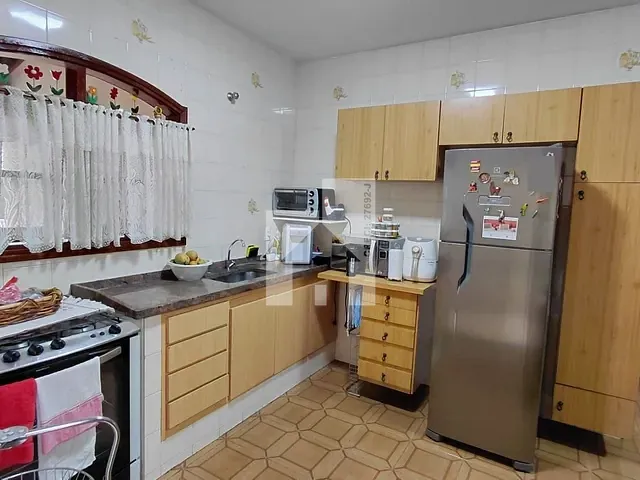 Casa com 250m² 3 quartos e 3 banheiros, à venda, no bairro Jardim Torres São José em Jundiaí