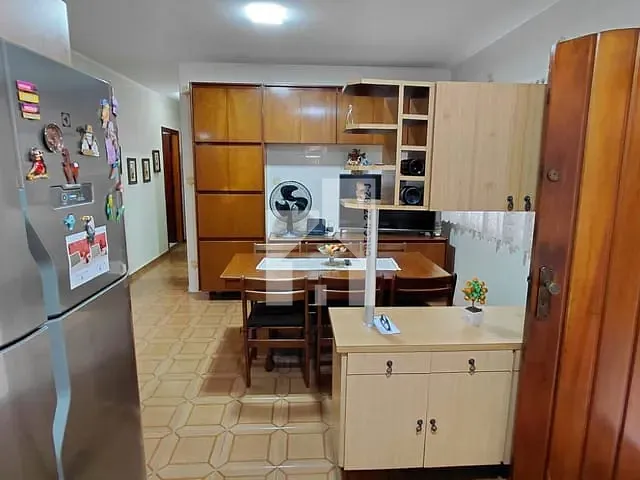 Casa com 250m² 3 quartos e 3 banheiros, à venda, no bairro Jardim Torres São José em Jundiaí