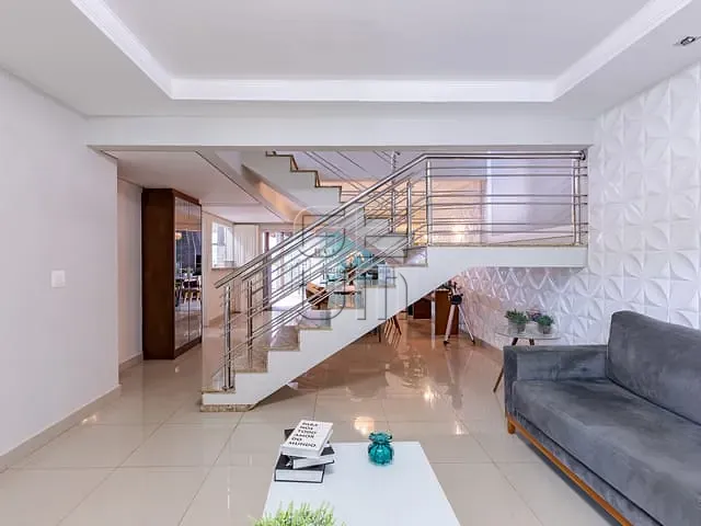 Casa 3 quartos e 4 banheiros, à venda, no bairro Condominio Havana em Londrina