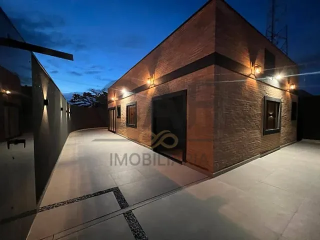 Casa com 319m² 3 quartos e 2 banheiros, à venda, no bairro Jardim São João 2° Parte em Jaguariúna