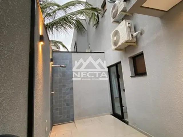 Casa com 89m² 2 quartos e 3 banheiros, à venda, no bairro Cidade Jardim em Caraguatatuba