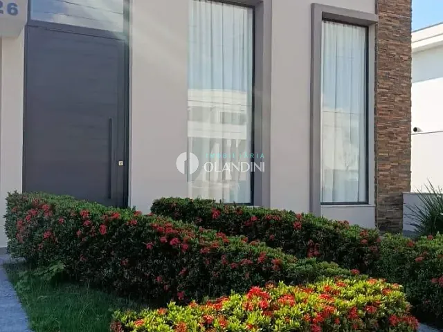 Casa com 300m² 3 quartos e 5 banheiros, à venda, no bairro Residencial São Luiz em Artur Nogueira