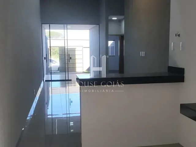 Casa com 150m² 3 quartos e 2 banheiros, à venda, no bairro Jardim Ipanema em Goiânia