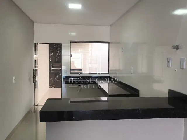 Casa com 150m² 3 quartos e 2 banheiros, à venda, no bairro Jardim Ipanema em Goiânia