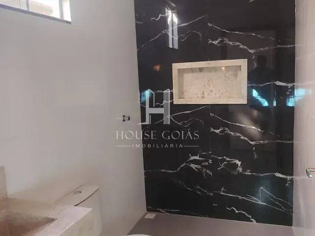 Casa com 150m² 3 quartos e 2 banheiros, à venda, no bairro Jardim Ipanema em Goiânia