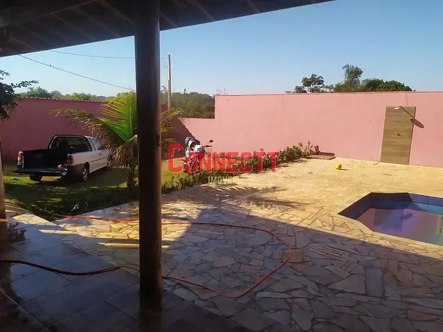 Casa com 500m² 3 quartos e 4 banheiros, à venda, no bairro Estrada Velha em Jardinópolis